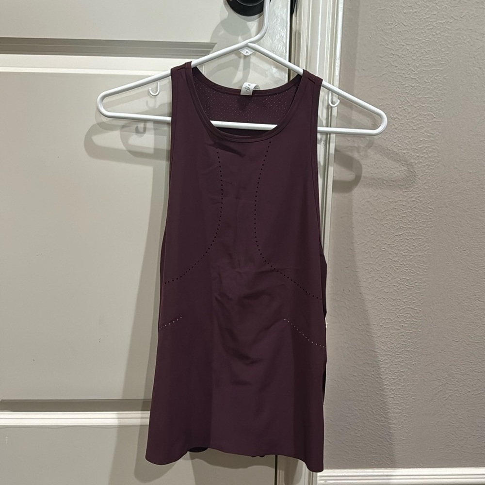Lululemon pace revival tank size 6 NWT